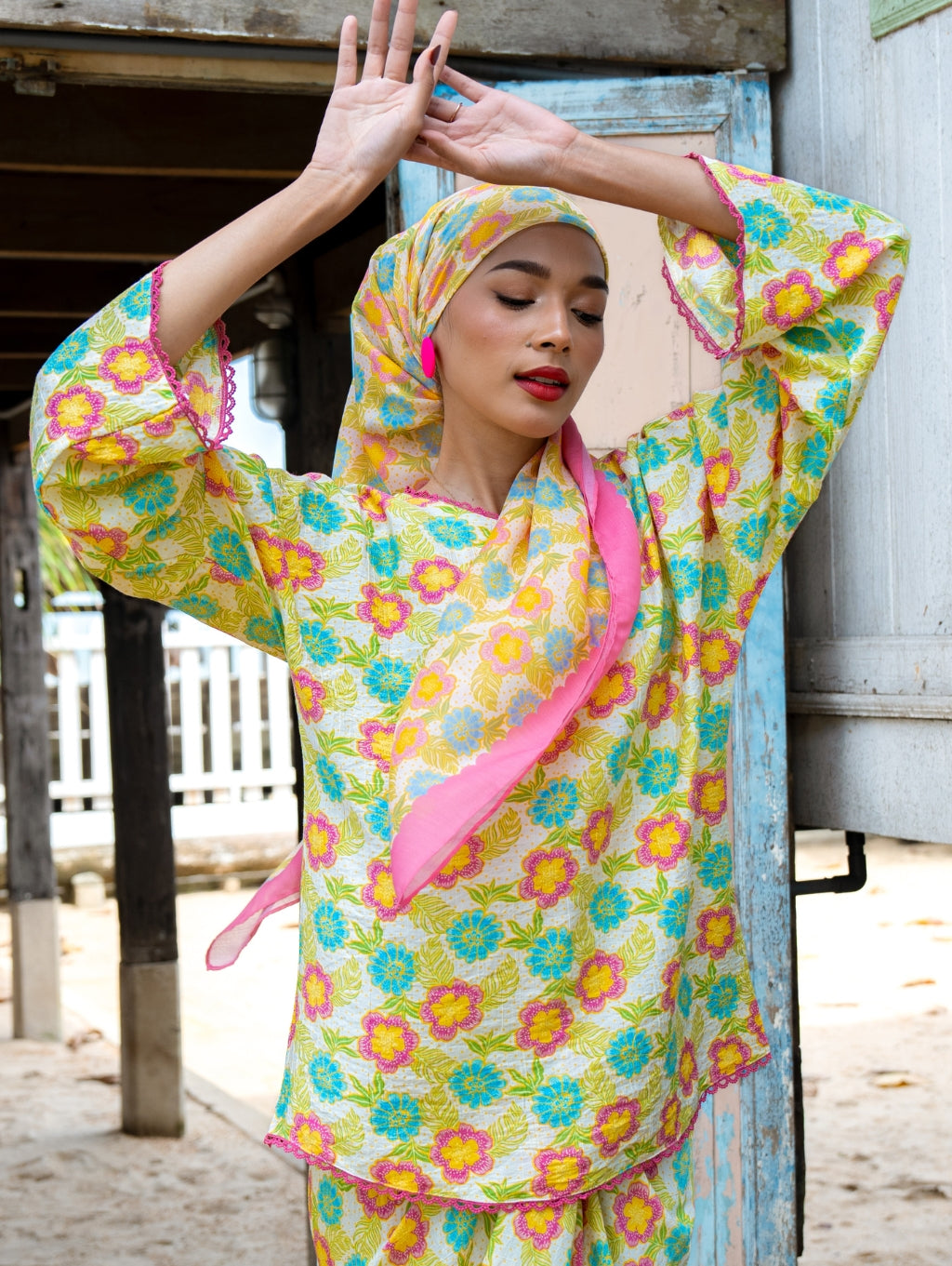 Elora Kurung in Kesuma