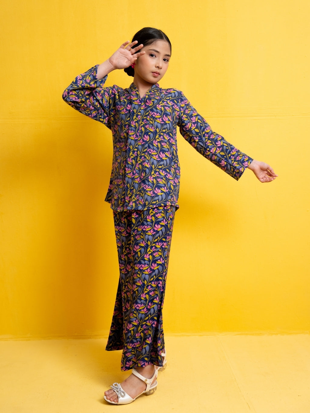 KIDS Marlowe Kebaya in Blue