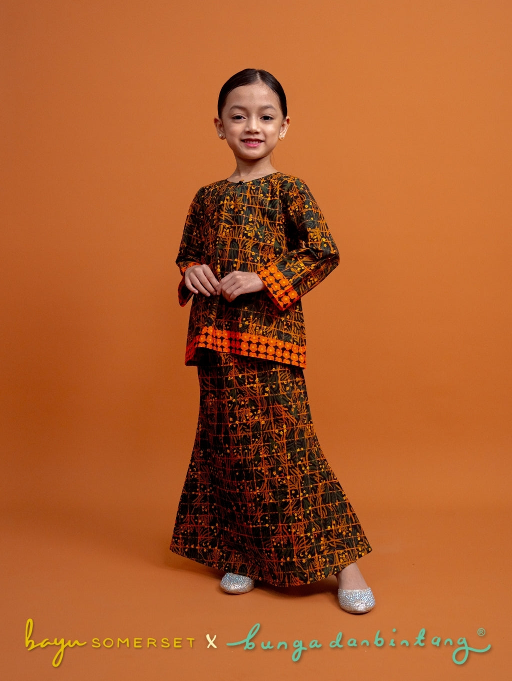 (BS X Bunga dan Bintang) KIDS Ayu Kurung in Black