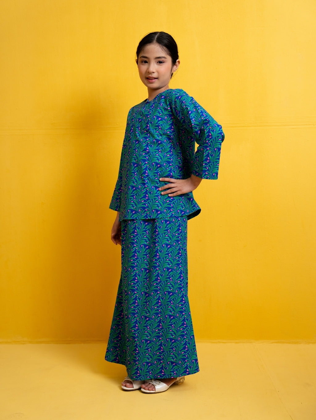 KIDS Indie Kurung