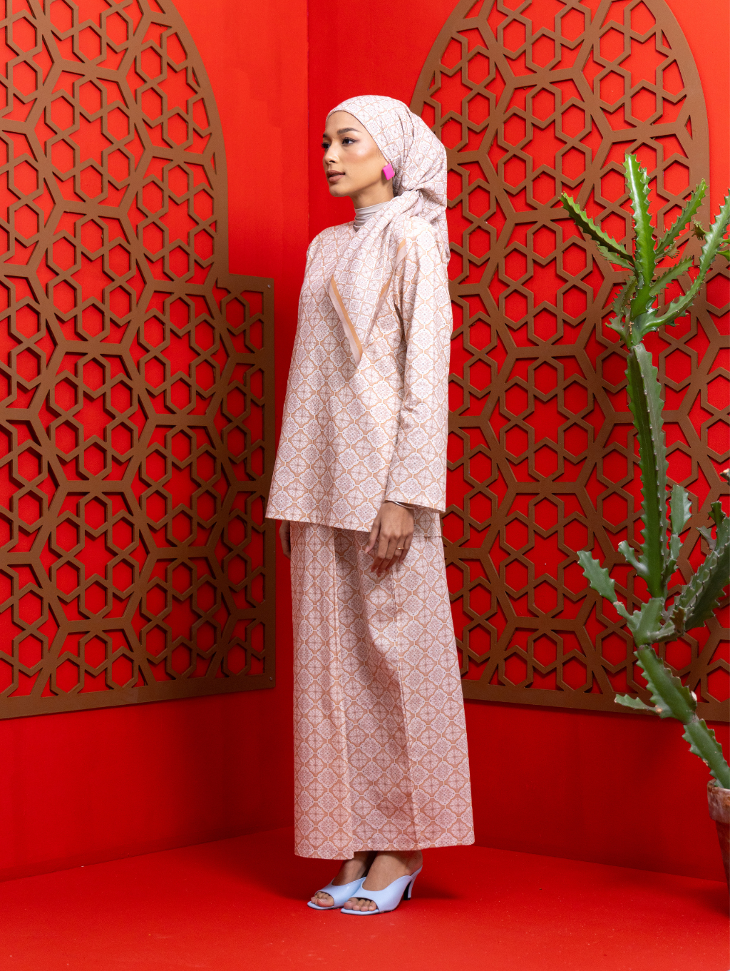 Adorae Kurung